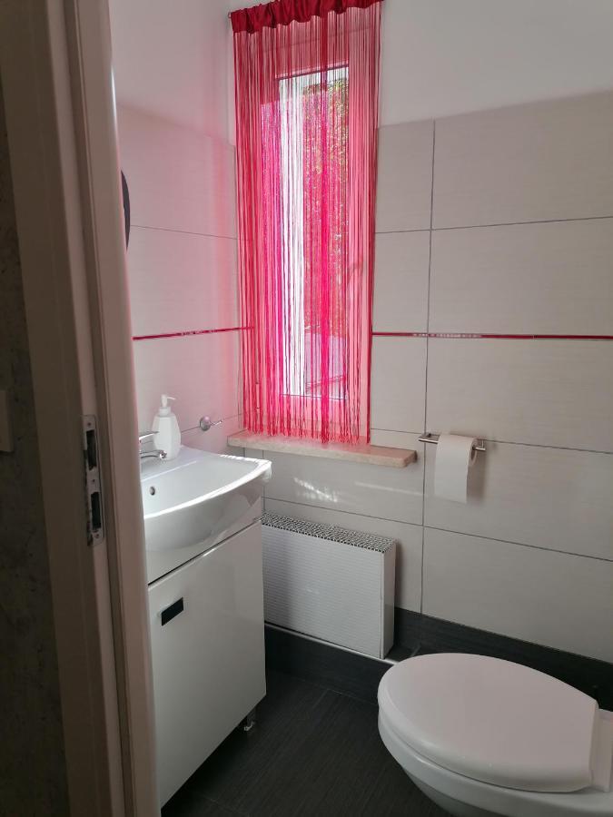 Apartament Kot I Pies Miedzyzdroje Ngoại thất bức ảnh